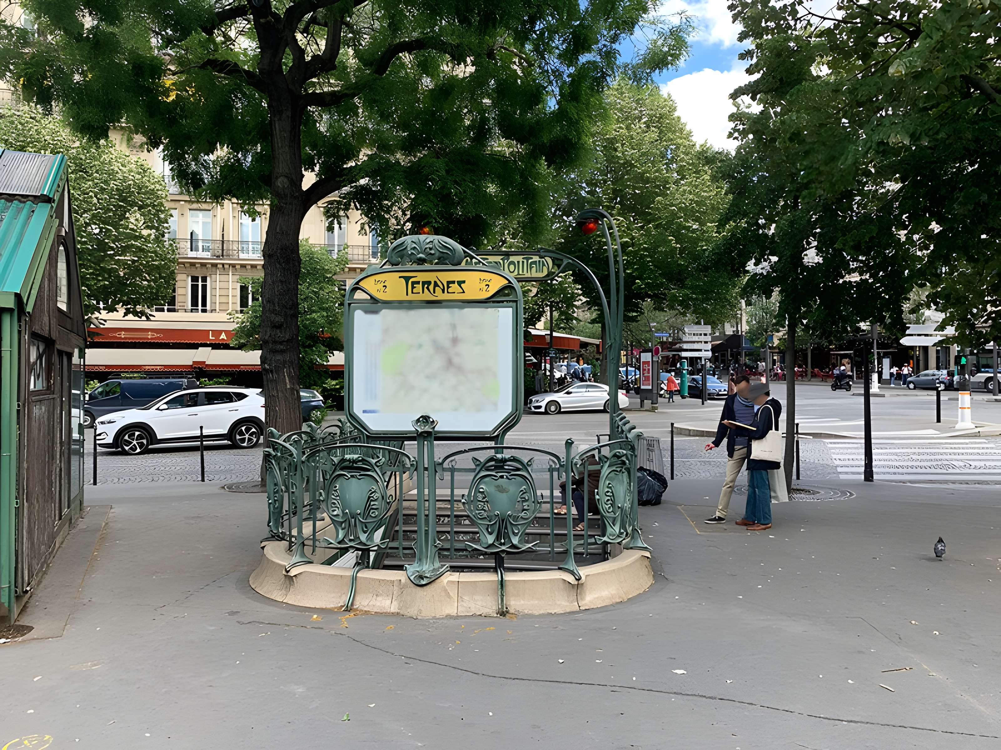 Métropolitain, station Europe