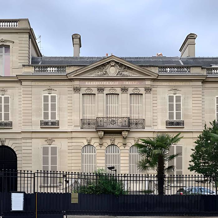Photo de Ancien Hôtel Dosne-Thiers, actuellement bibliothèque Thiers