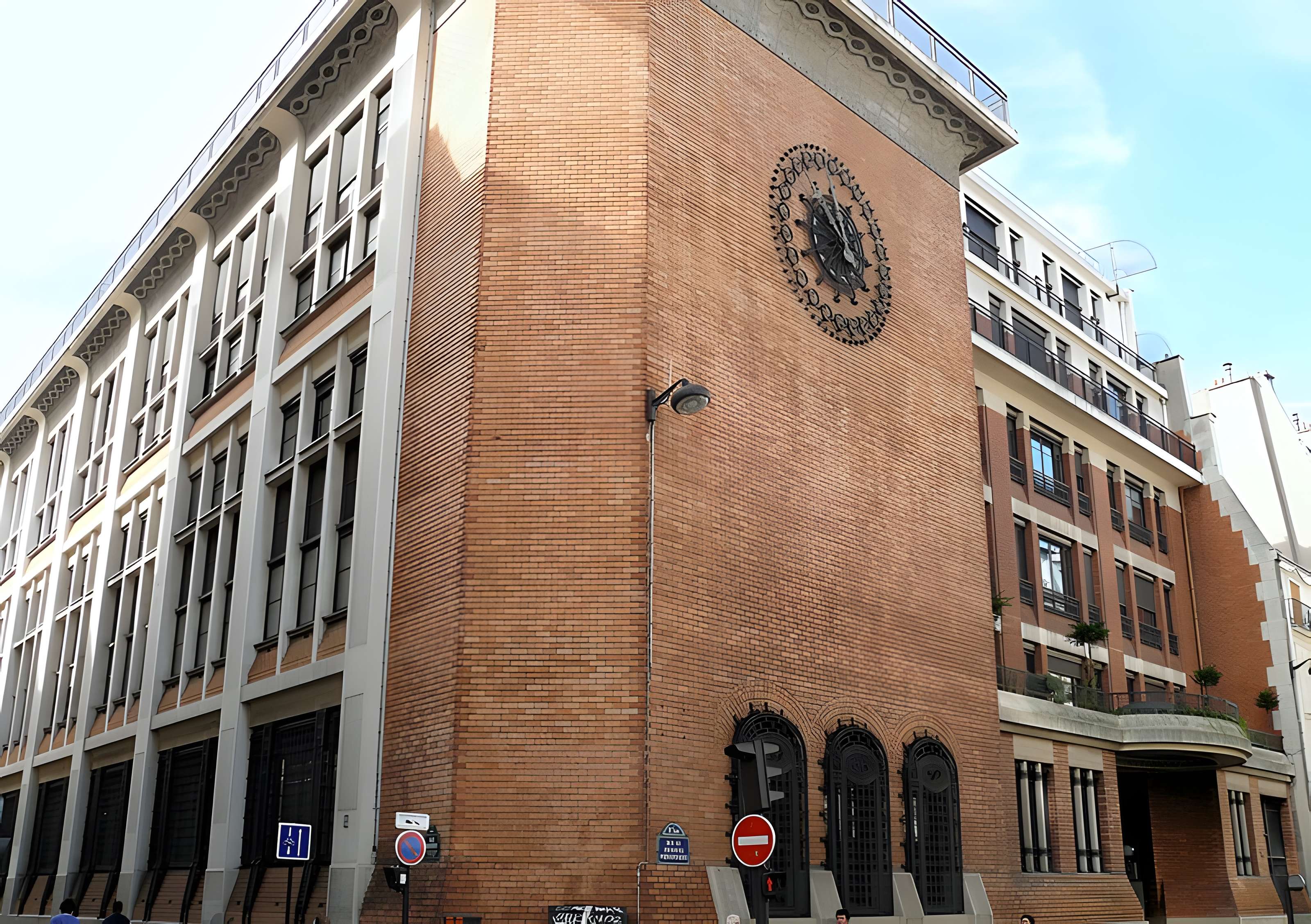 Central téléphonique et Poste