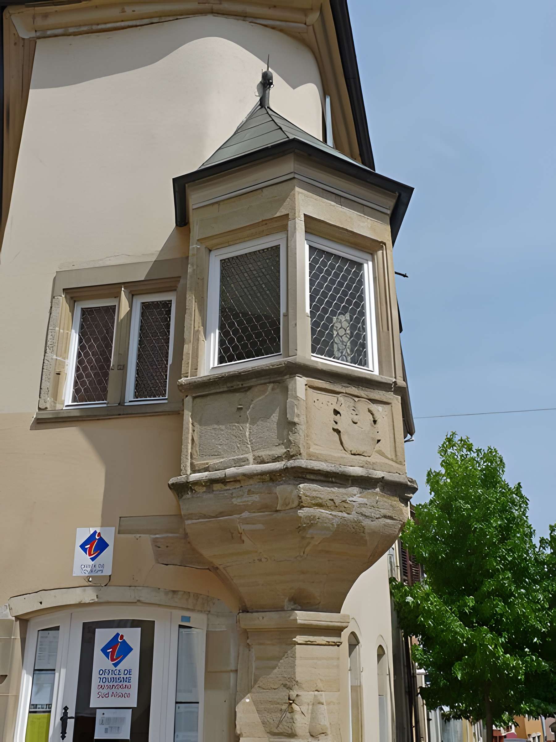 Maison au 9 Rue Hommaire-de-Hell à Altkirch 