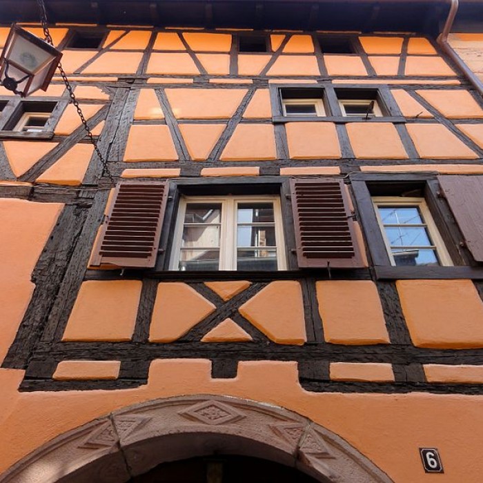 Photo de Maison aux 6-8 Rue Saint-Nicolas à Riquewihr