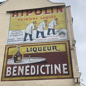 Immeuble : mur peint