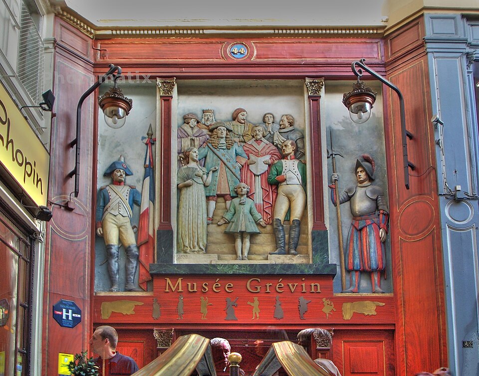 Musée Grévin (voir aussi : passage Jouffroy)