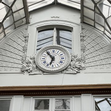 Musée Grévin voir aussi : passage Jouffroy