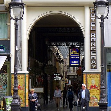 Musée Grévin voir aussi : passage Jouffroy