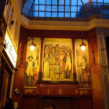 Musée Grévin voir aussi : passage Jouffroy