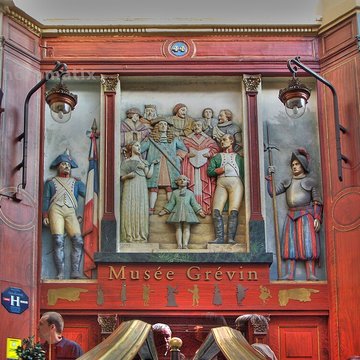 Musée Grévin voir aussi : passage Jouffroy