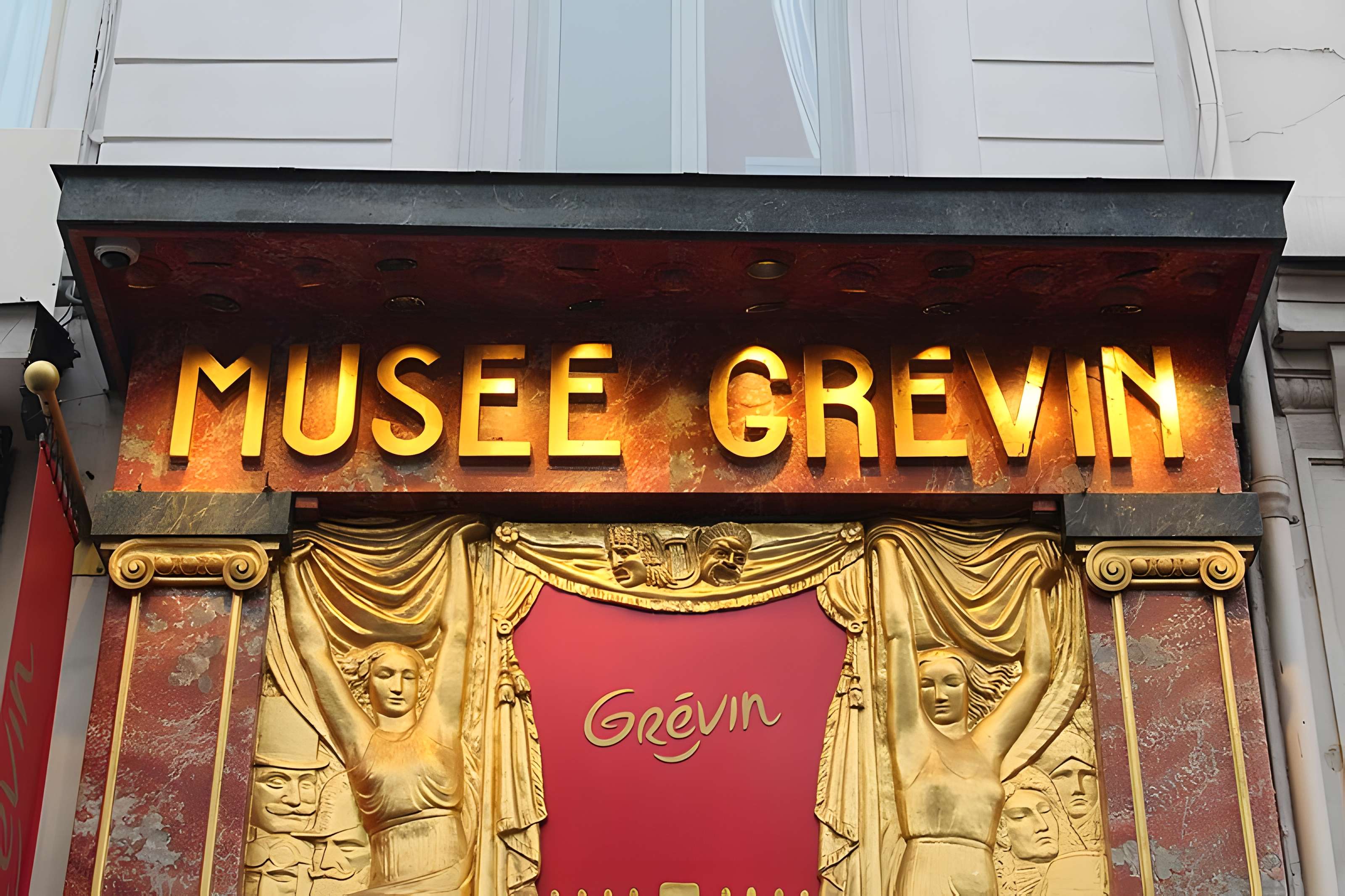 Musée Grévin (voir aussi : passage Jouffroy)