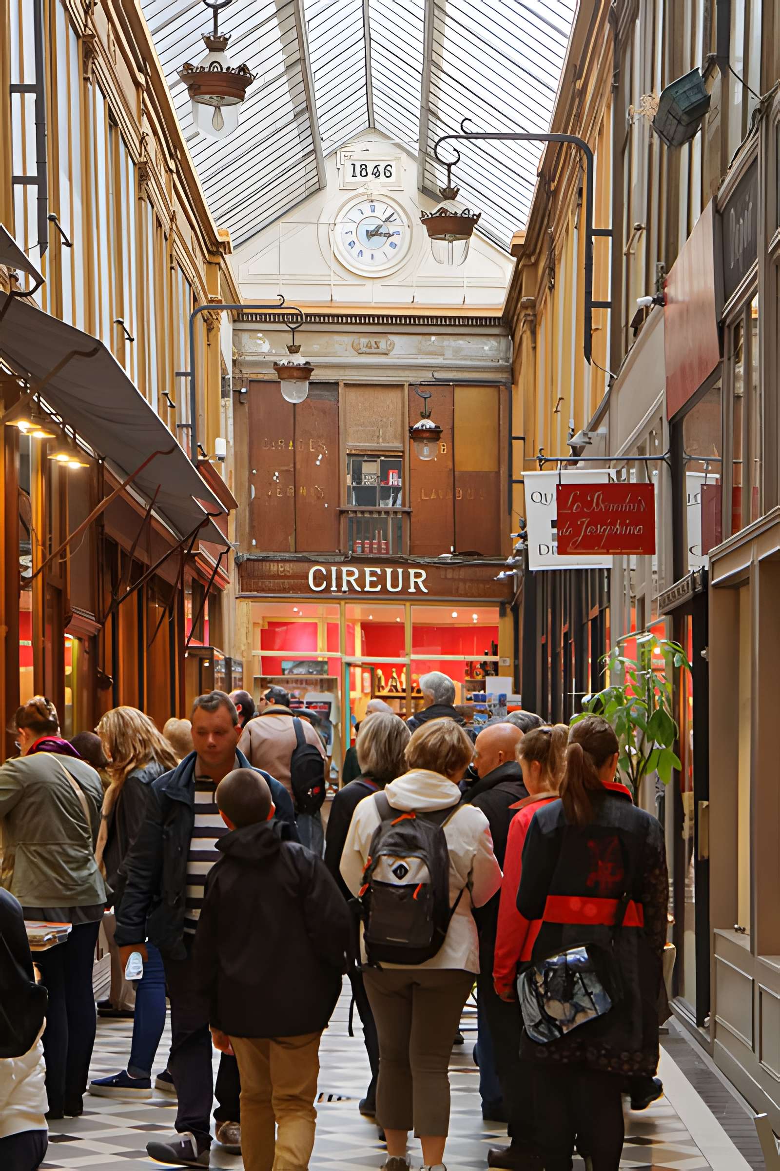 Musée Grévin (voir aussi : passage Jouffroy)