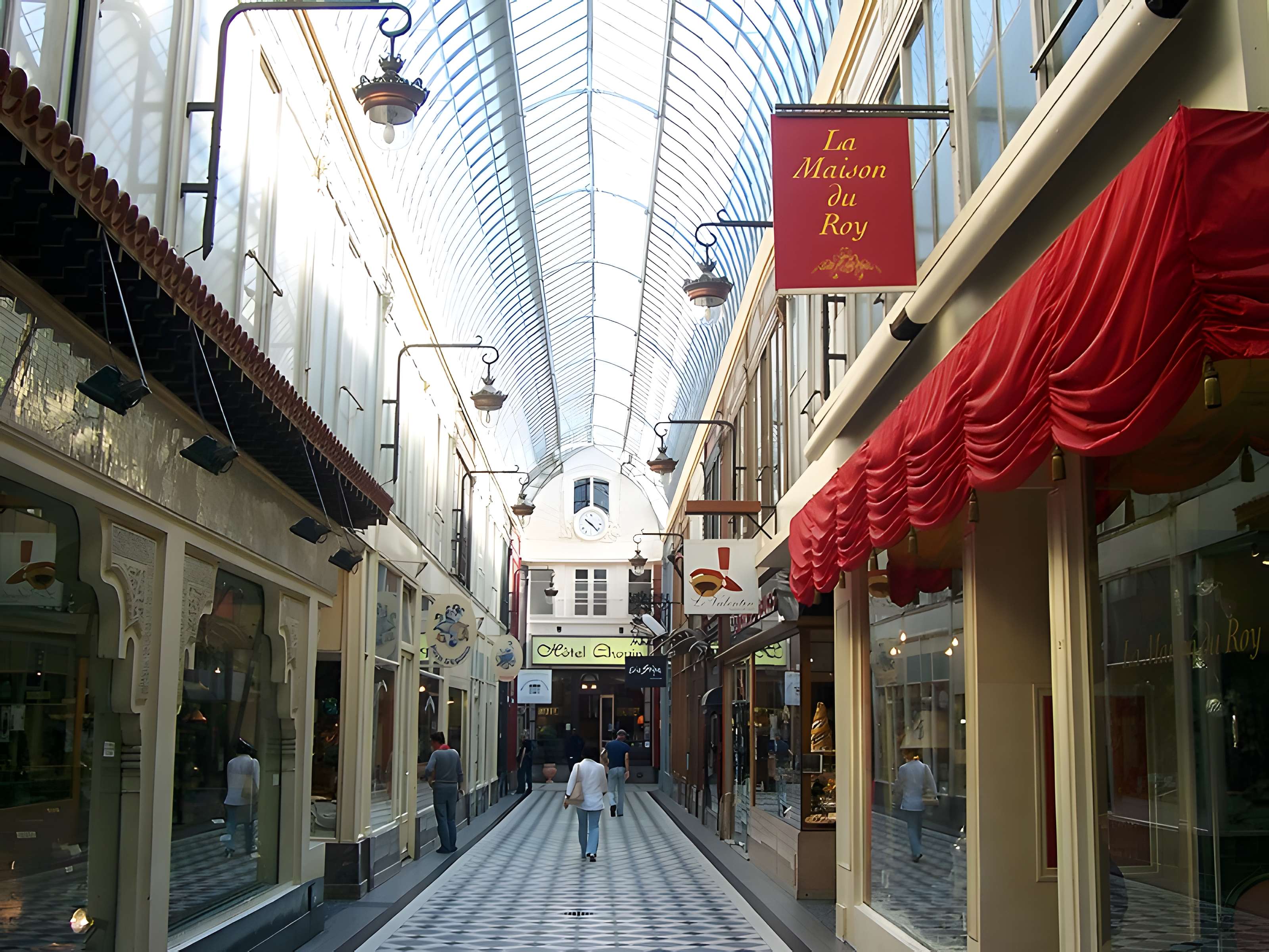 Musée Grévin (voir aussi : passage Jouffroy)