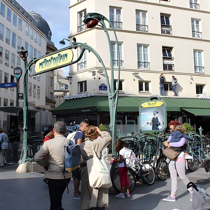 Photo de Métropolitain, station Cadet