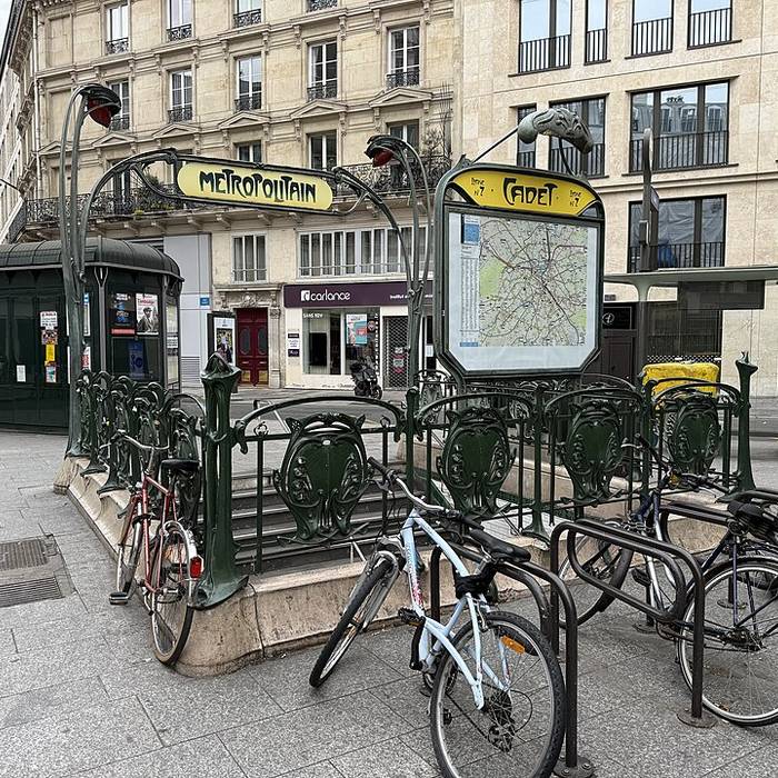 Photo de Métropolitain, station Cadet