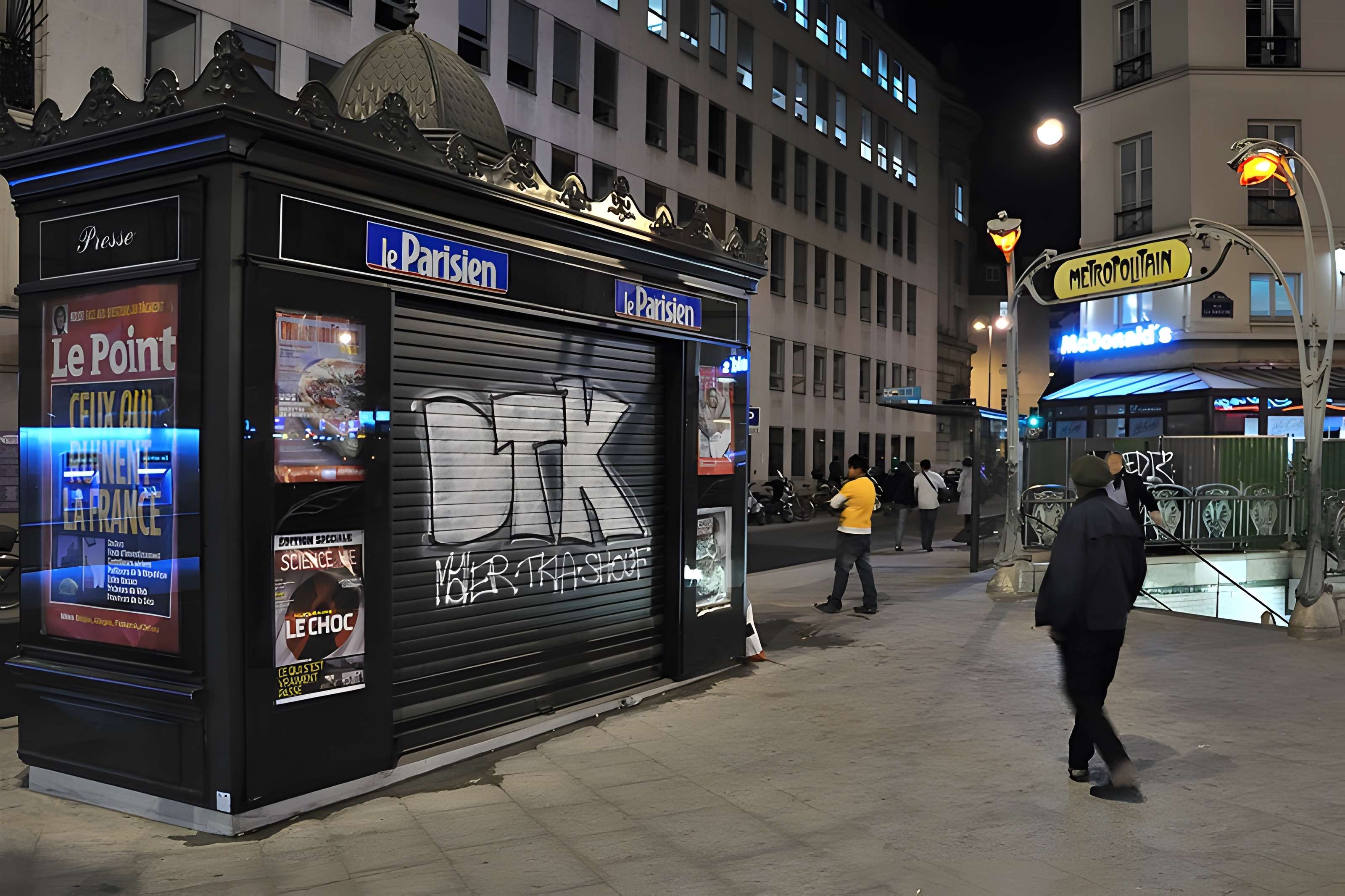 Métropolitain, station Cadet