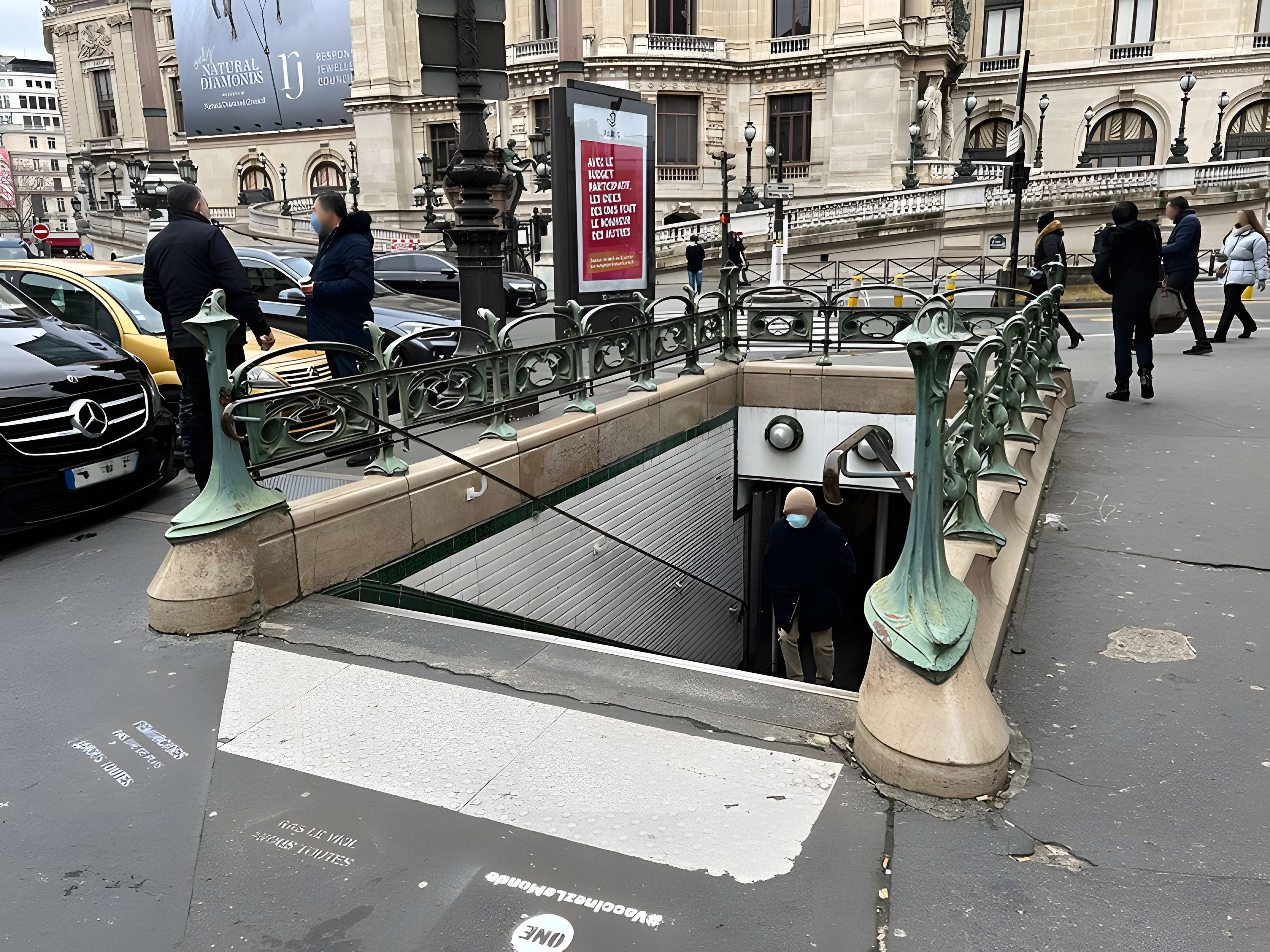 Métropolitain, station Cadet