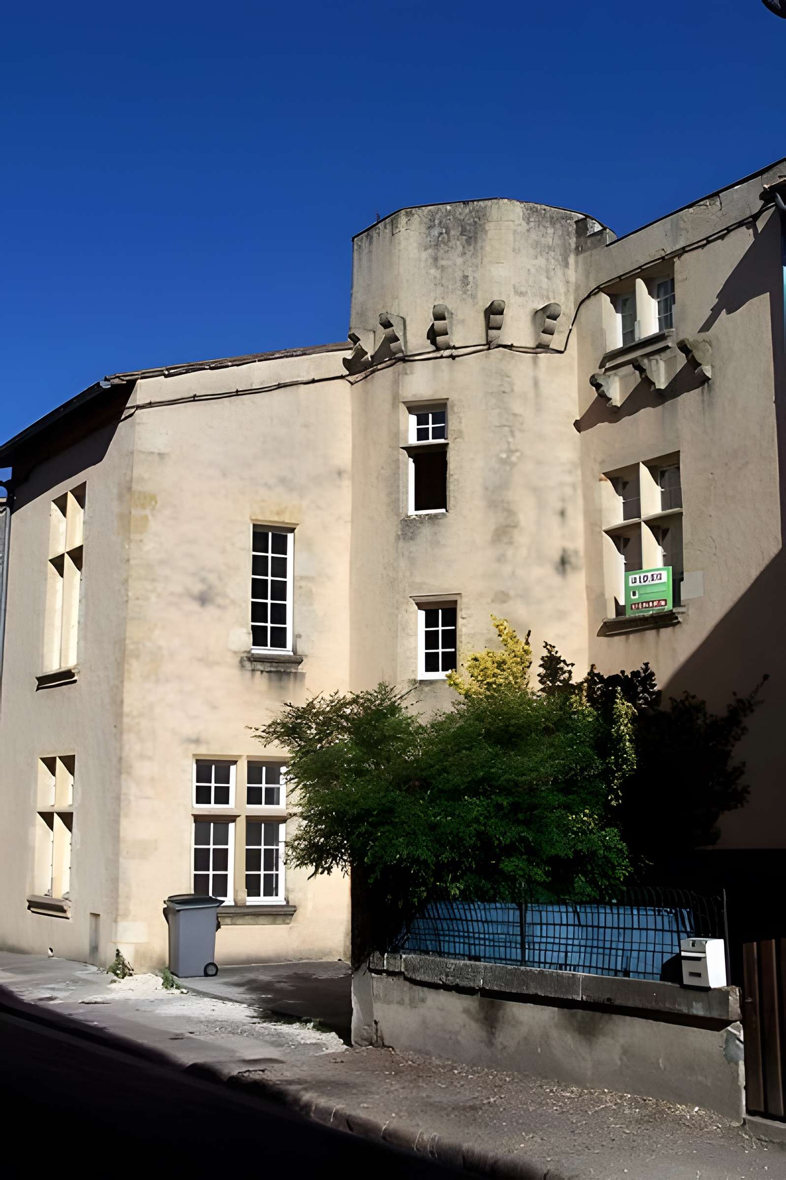 Maison de Gassies à Saint-Macaire 