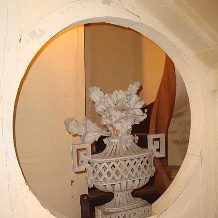 Photo de Immeuble ancienne maison de lArmateur, actuellement Musée de lArmement naval