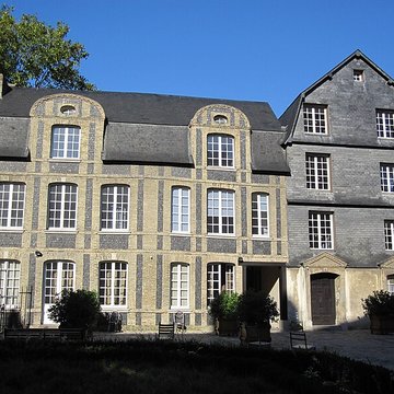 Maison Dubocage de Bliville ou maison des Veuves