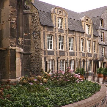 Maison Dubocage de Bliville ou maison des Veuves