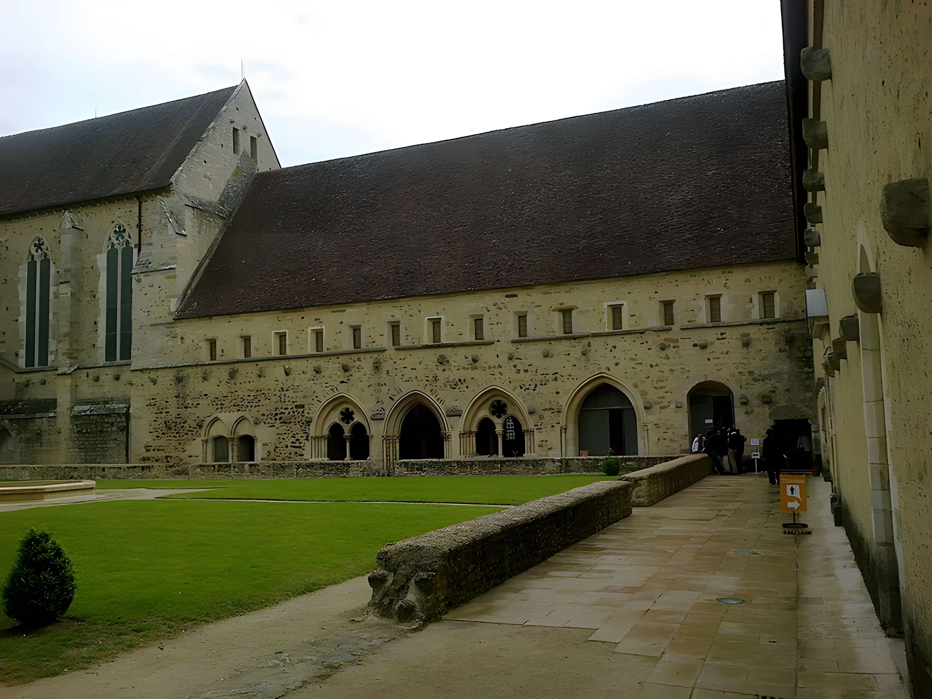 Ancienne abbaye de l'Epau