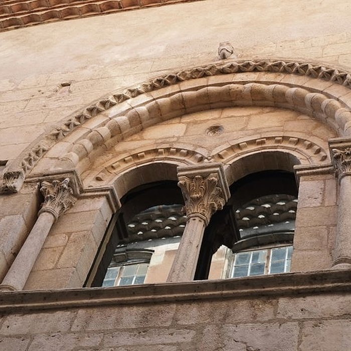 Photo de Maison des chevaliers de Pont-Saint-Esprit