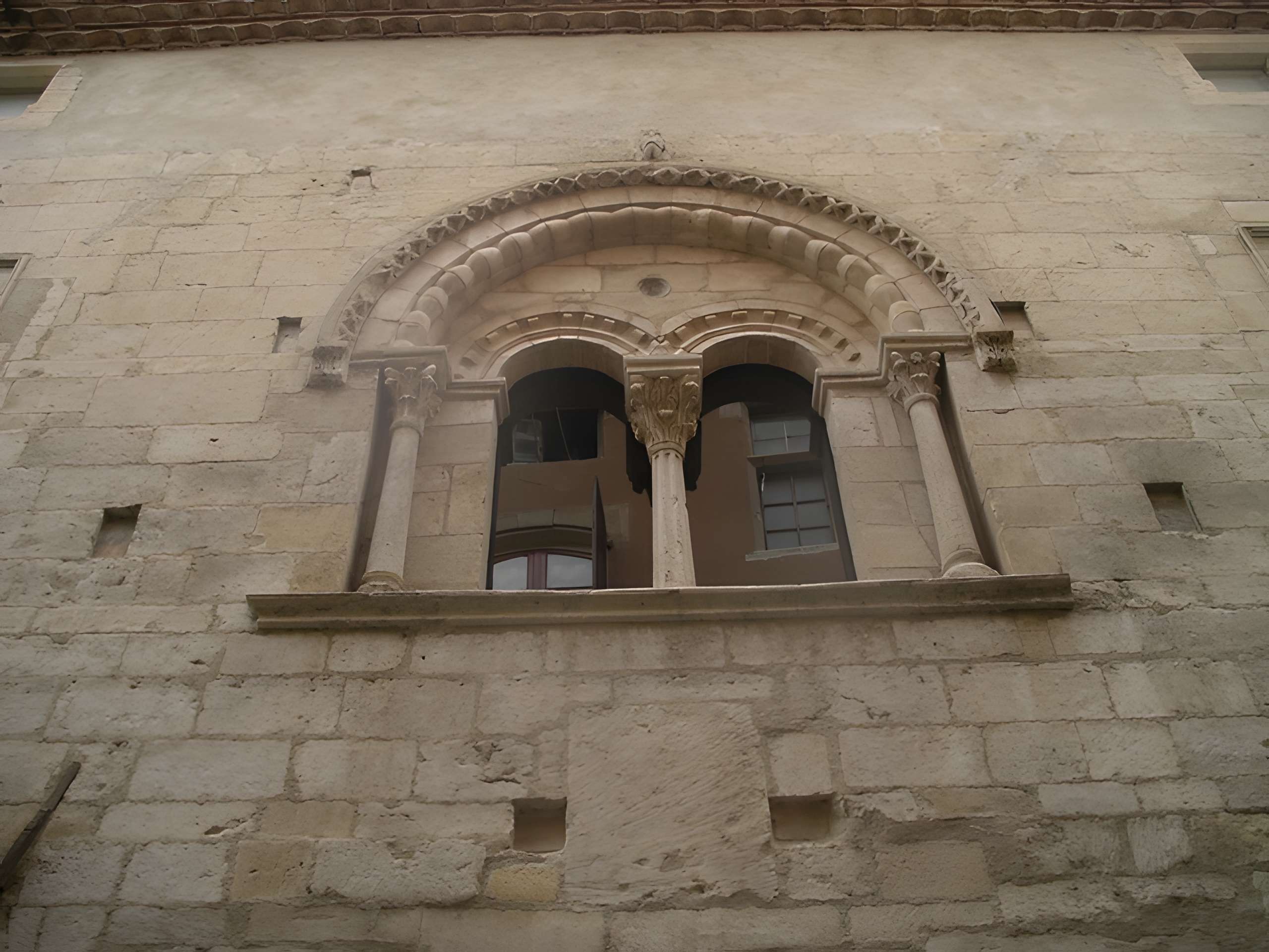 Maison des chevaliers de Pont-Saint-Esprit