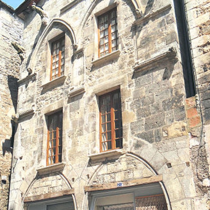 Photo de Maison des Loups à Caylus