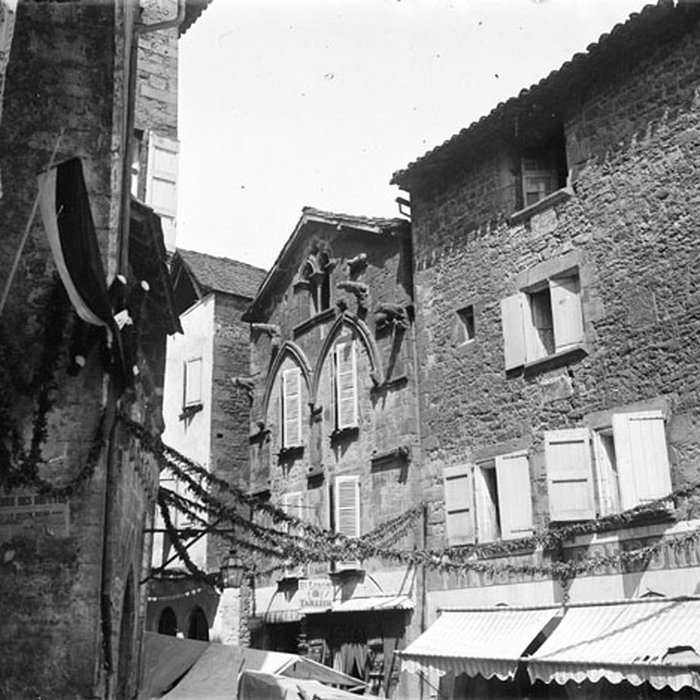 Photo de Maison des Loups à Caylus