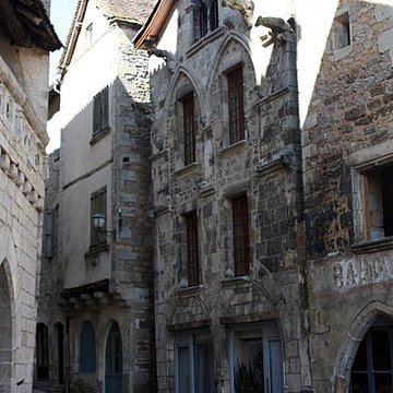Maison des Loups à Caylus