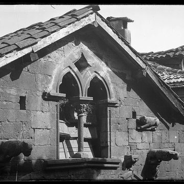 Maison des Loups à Caylus