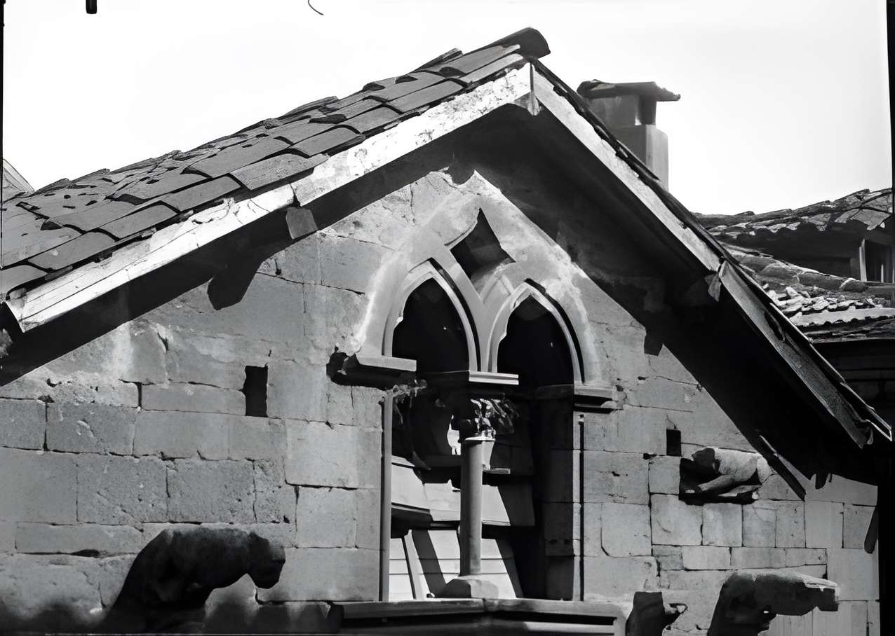Maison des Loups à Caylus