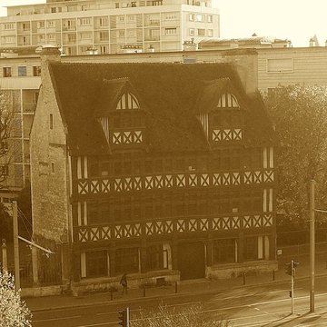 Maison des Quatrans à Caen