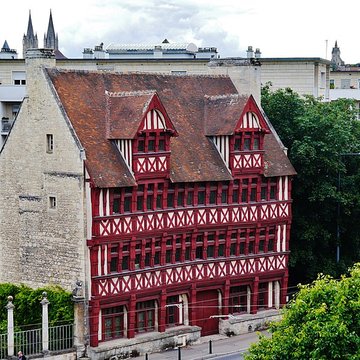 Maison des Quatrans à Caen