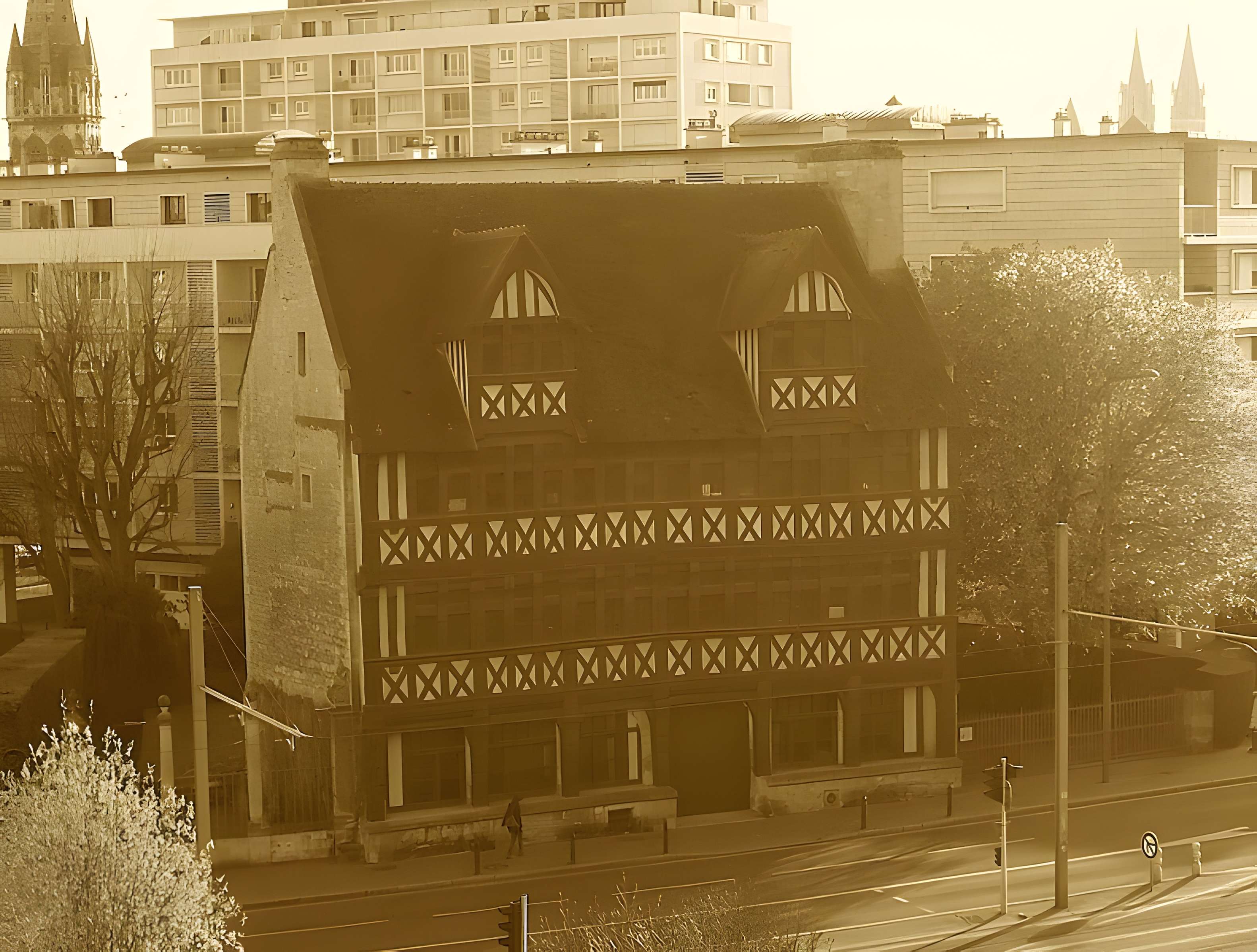 Maison des Quatrans à Caen