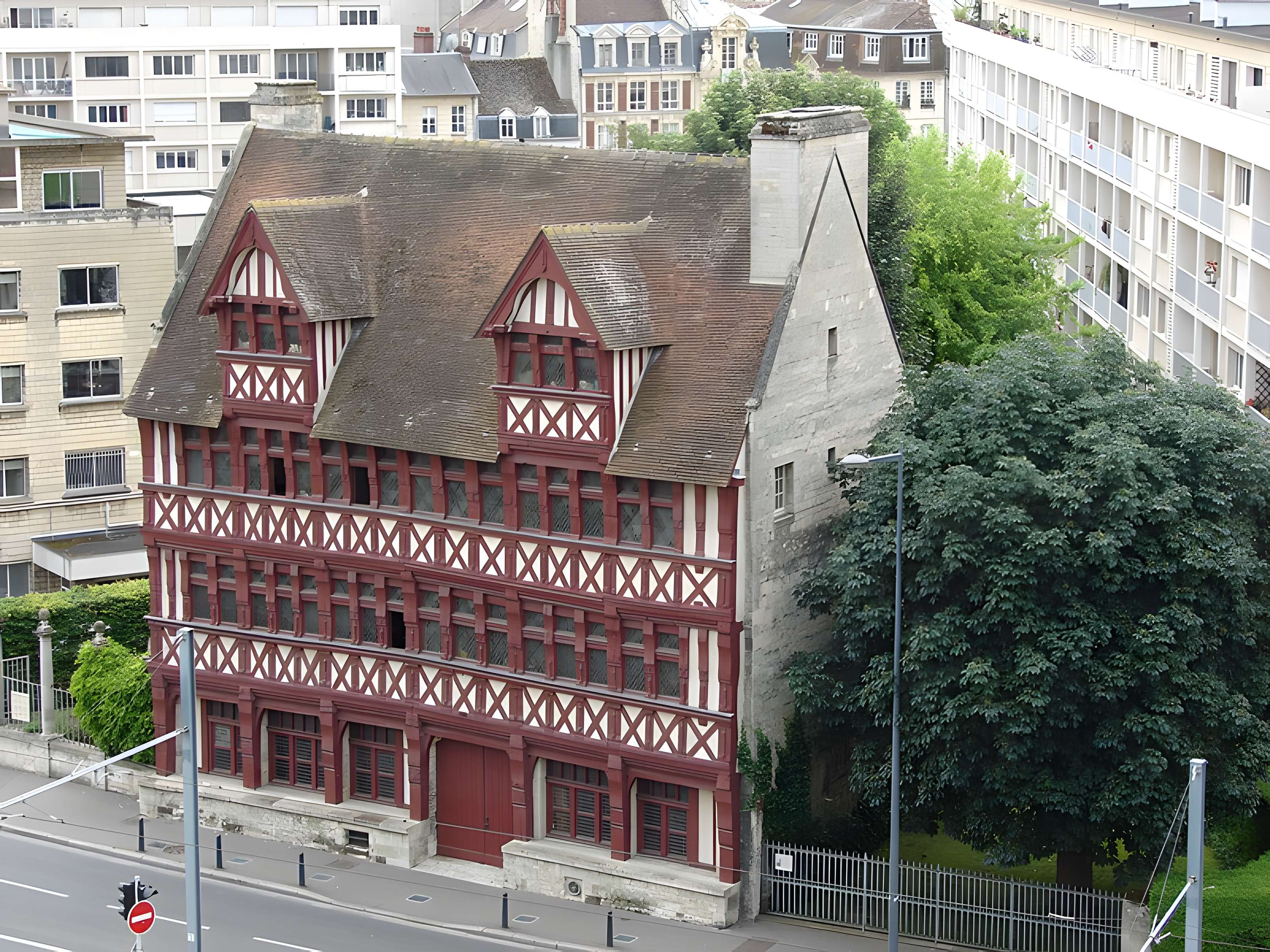 Maison des Quatrans à Caen