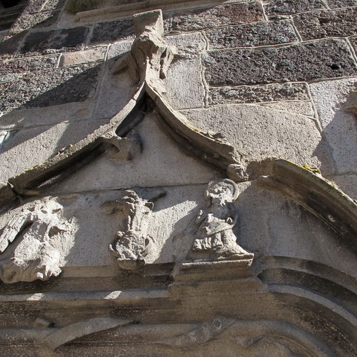 Photo de Maison dite des princes de Monaco à Vic-sur-Cère