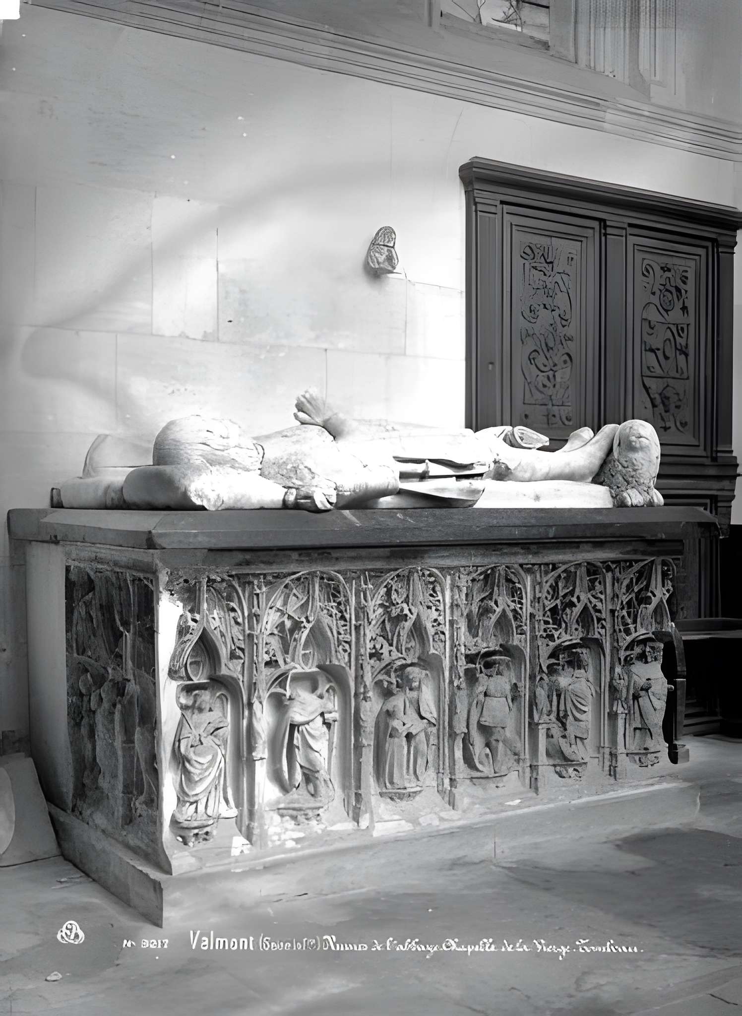 Ancienne abbaye (également sur commune de Thérouldeville)