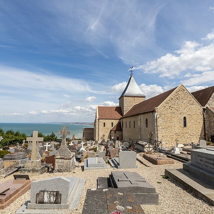 Photo de Eglise et son cimetière