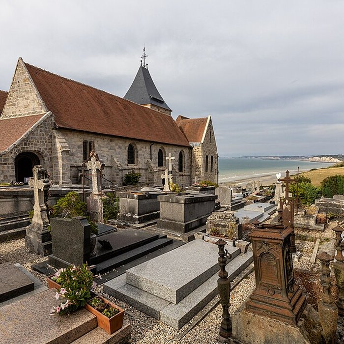 Photo de Eglise et son cimetière
