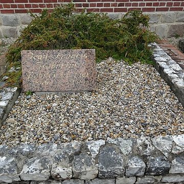 Eglise et son cimetière