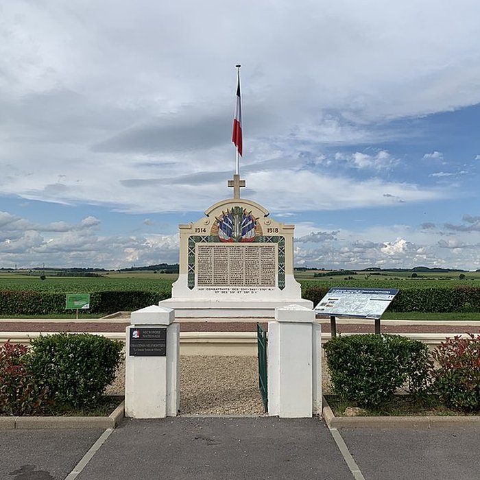Photo de Nécropole dite Grande Tombe de Villeroy