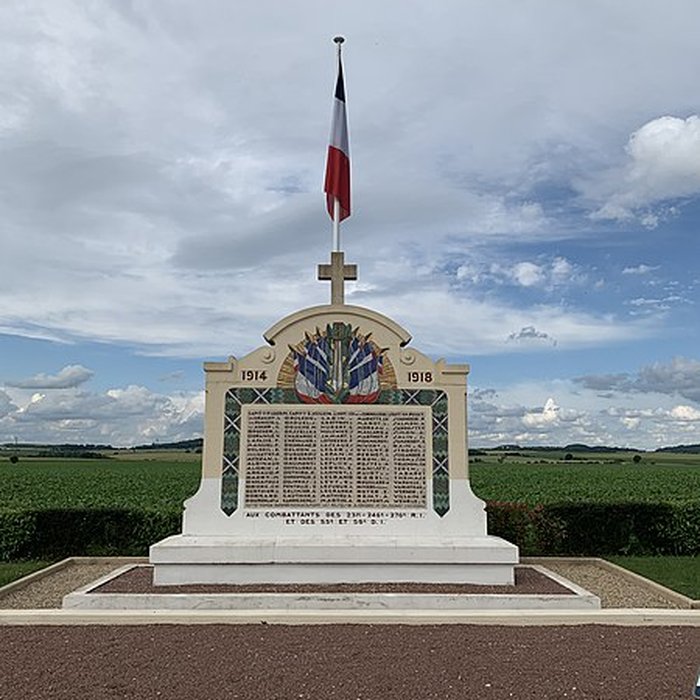 Photo de Nécropole dite Grande Tombe de Villeroy