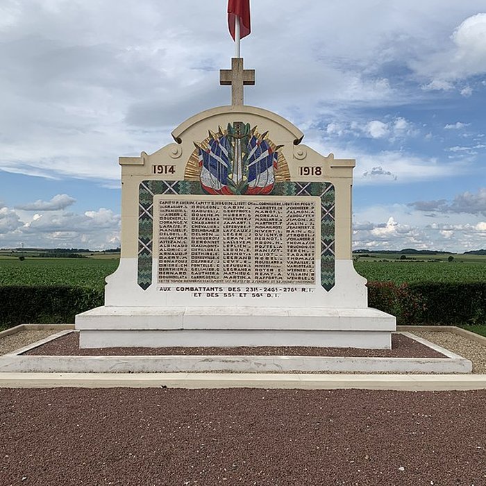 Photo de Nécropole dite Grande Tombe de Villeroy