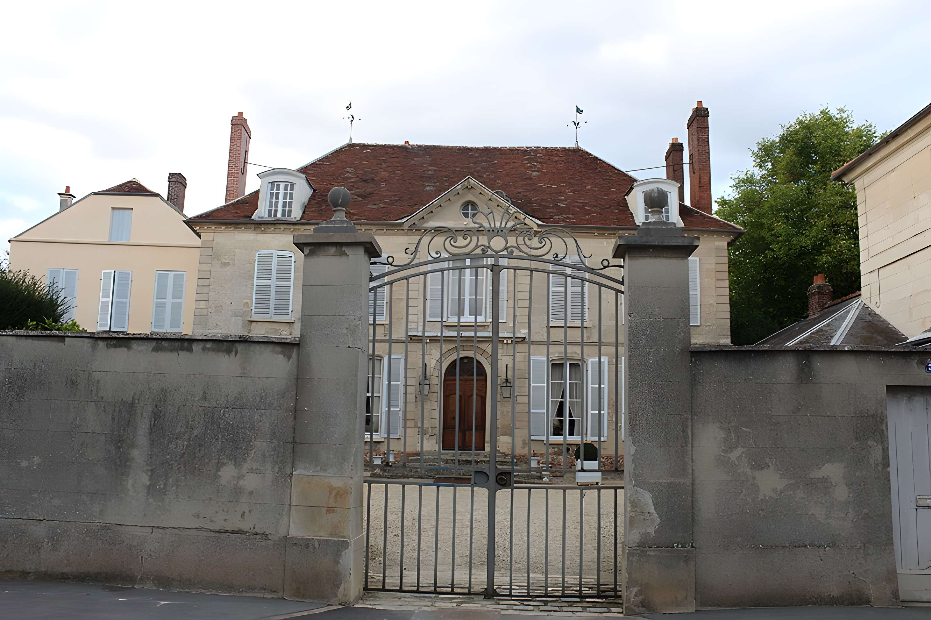 Hôtel Grand-Jean de Lumière