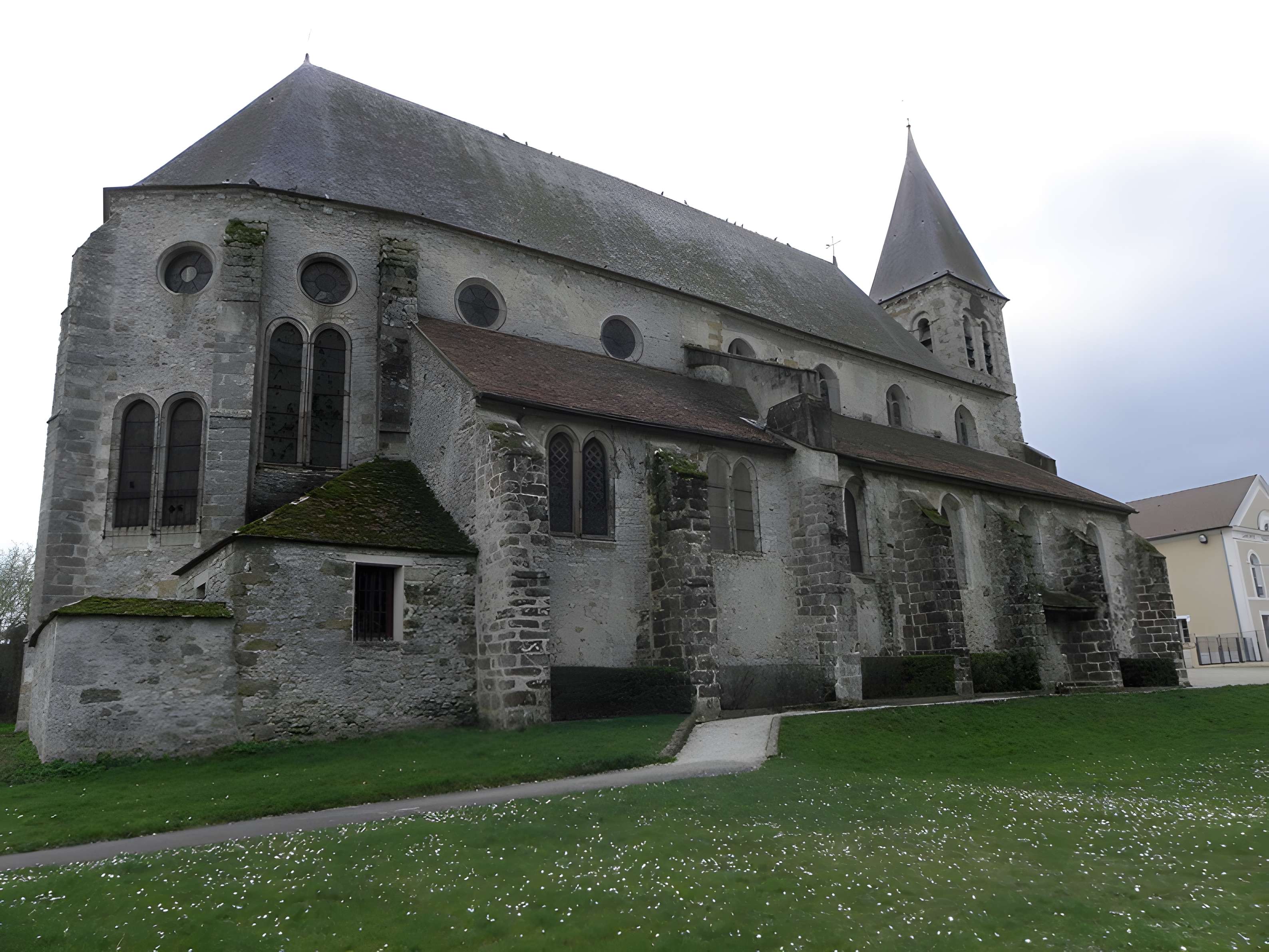 Eglise de Dontilly