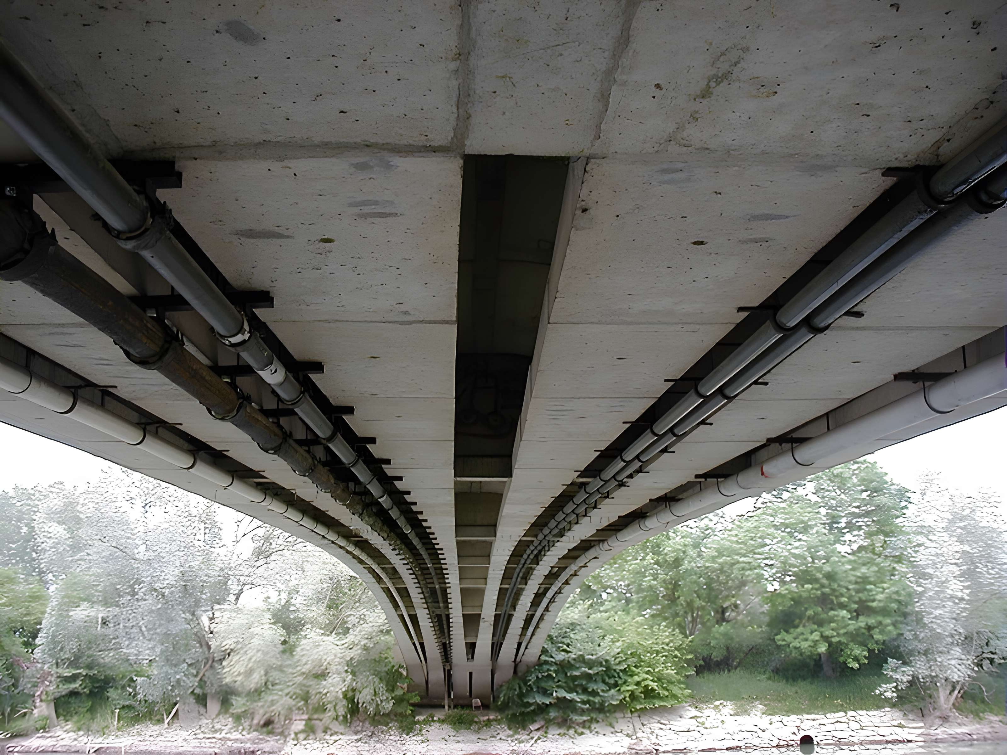 Pont sur la Marne (également sur commune d'Isles-lès-Villenoy)