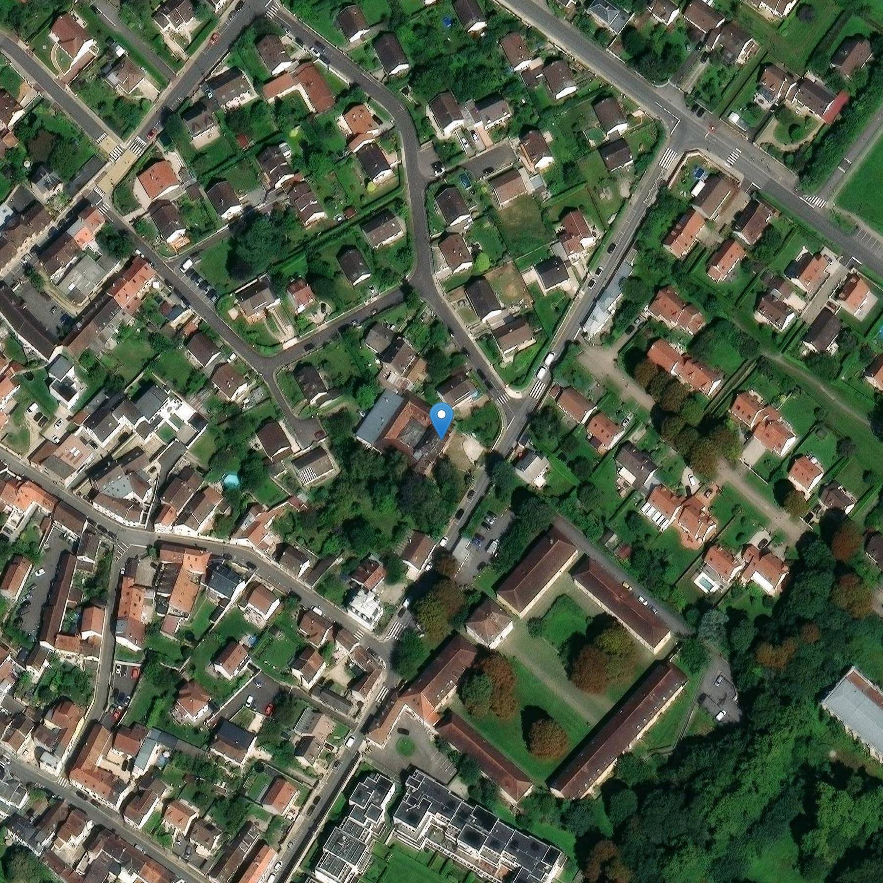 Photo de Anciennes écuries de l'ancien domaine du château Rothschild