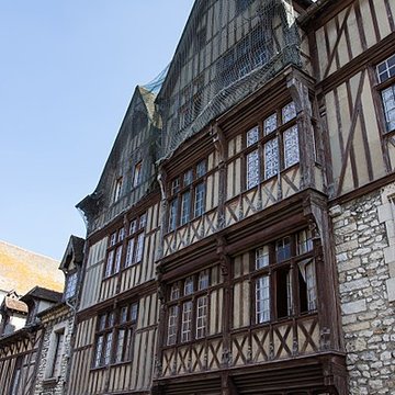 Maisons néogothiques