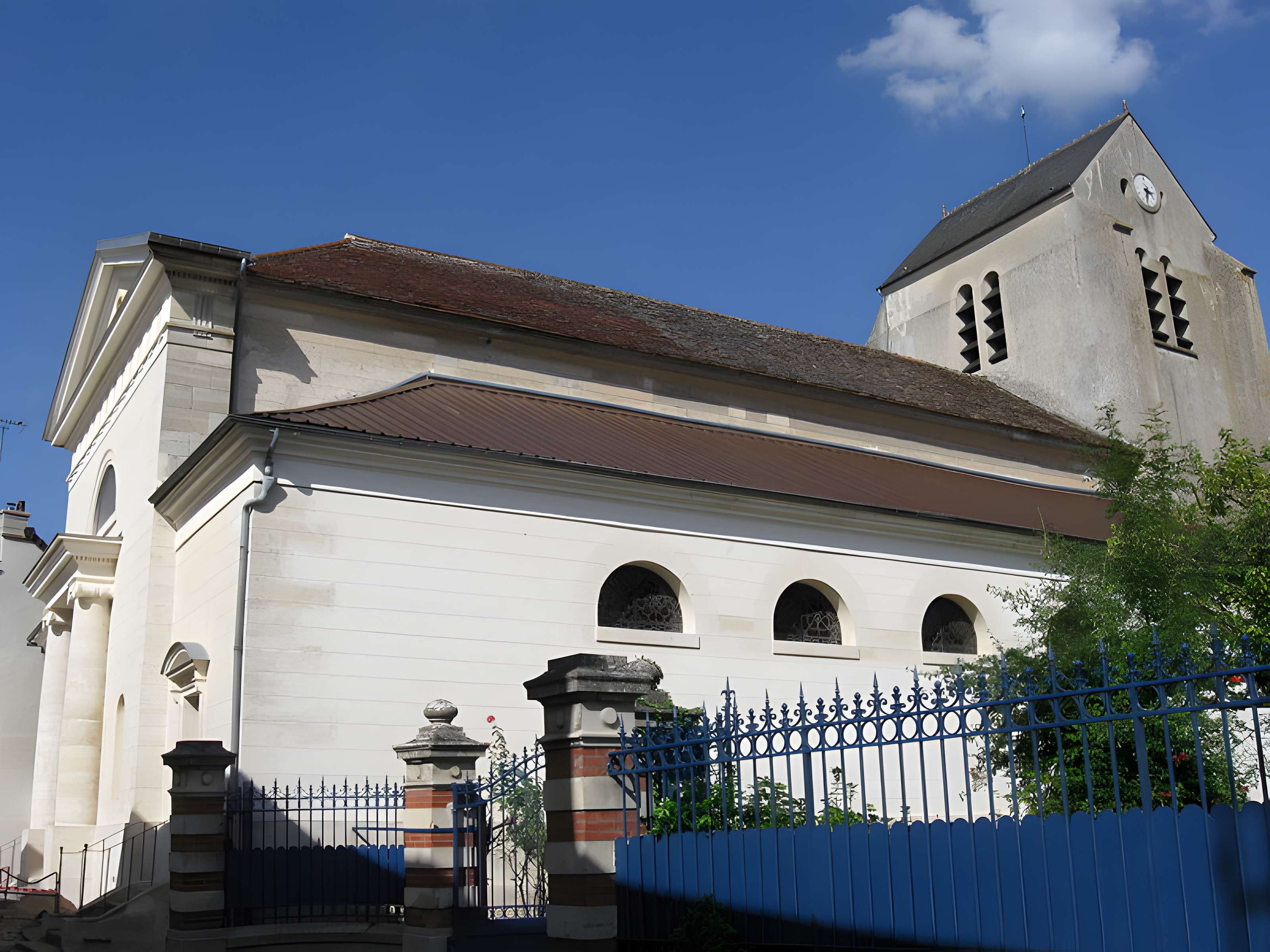 Eglise paroissiale Sainte-Geneviève