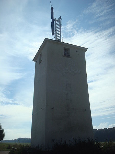 Photo de Tour du télégraphe Chappe, située au Trou d'Enfer