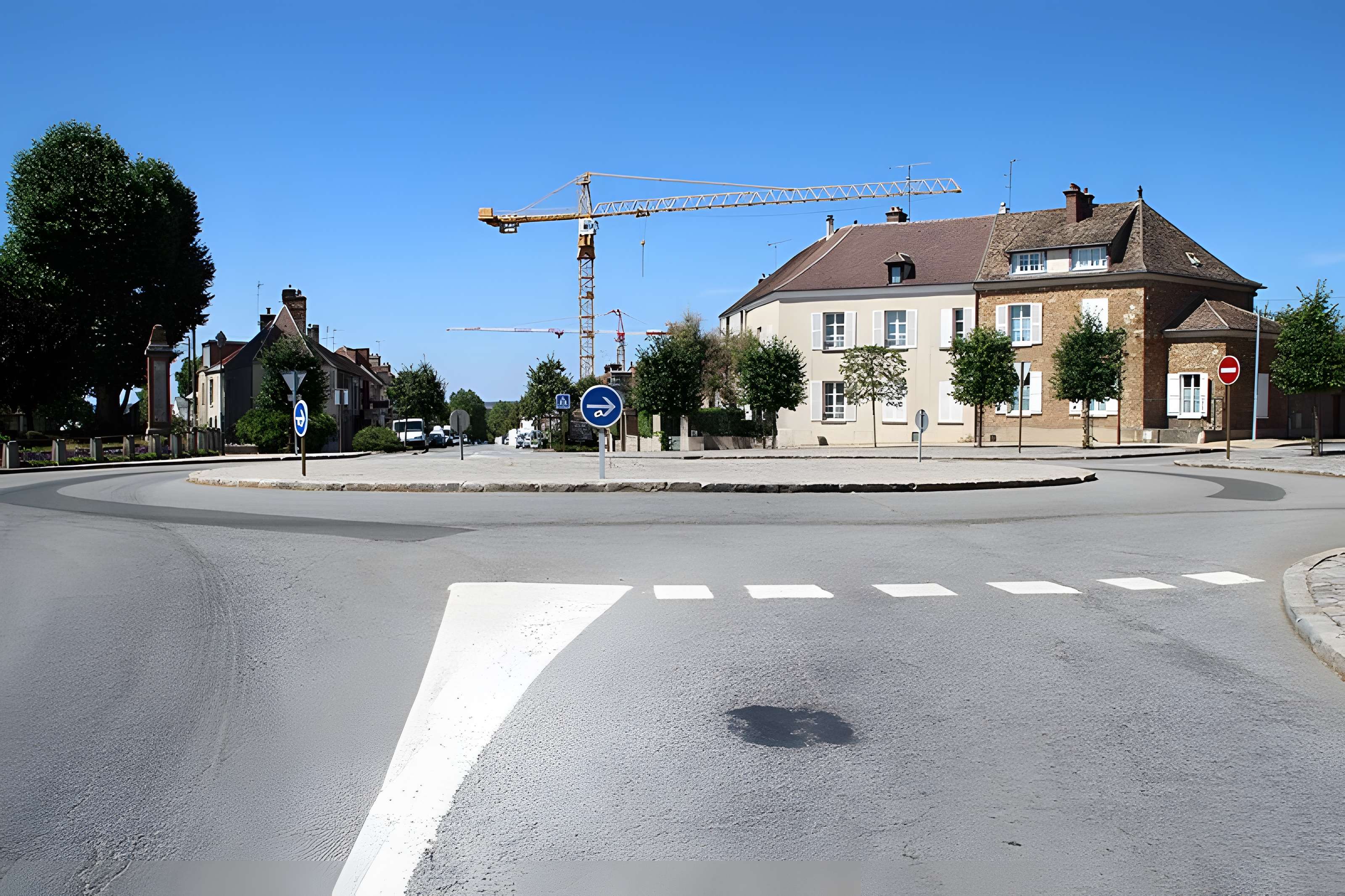 Place Foch, anciennement dite Place Ronde